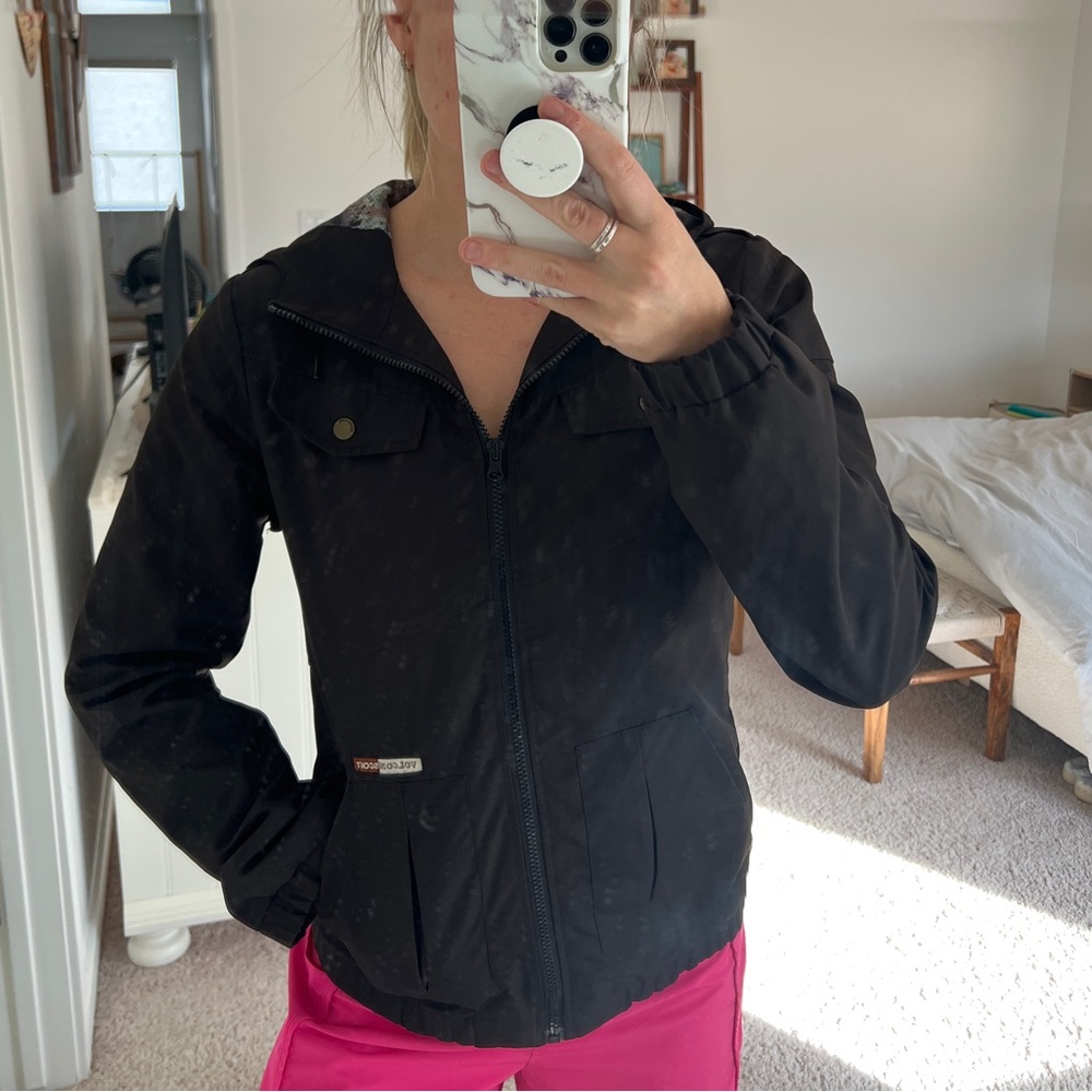 Volcom scout black rain jacket windbreaker